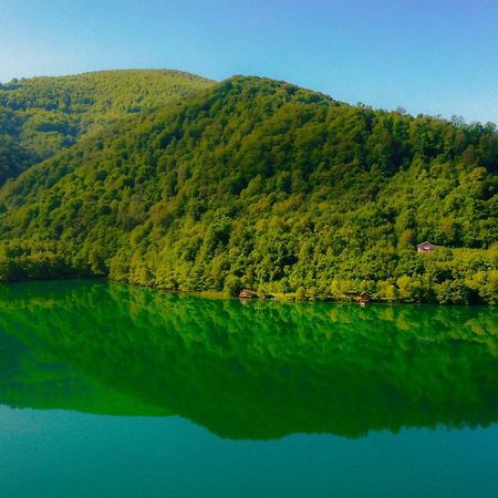 Lake House Krndija Hotell Jajce Eksteriør bilde